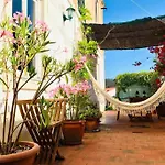 La Casa Flores, Maison Traditionnelle Portugaise