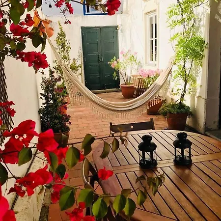 La Casa Flores, Maison Traditionnelle Portugaise Odeceixe