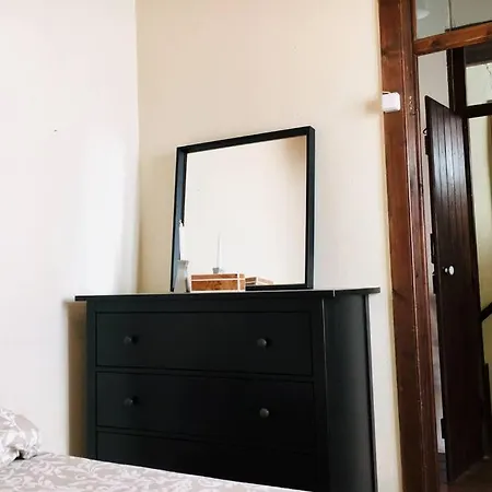 La Casa Flores, Maison Traditionnelle Portugaise فيلة أوديسيكس