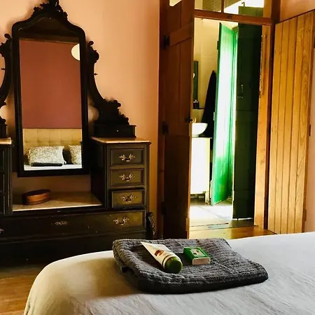 La Casa Flores, Maison Traditionnelle Portugaise